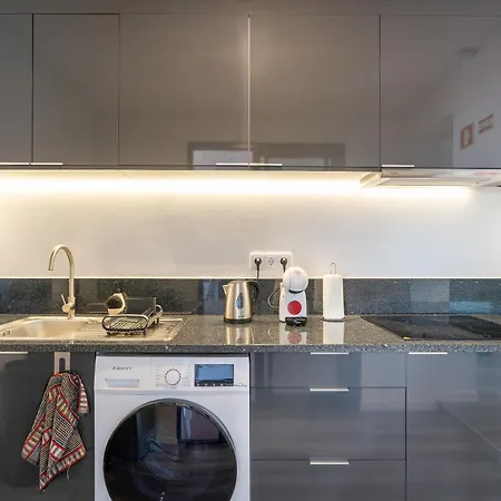 Casa Do Paulinhos - Vista Panoramica, Natureza, Wi-fi Rapido * Estreito Da Calheta