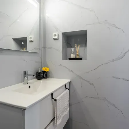 Casa Do Paulinhos - Vista Panoramica, Natureza, Wi-fi Rapido Apartment Estreito Da Calheta