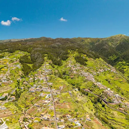Casa Do Paulinhos - Vista Panorâmica, Natureza, Wi-fi Rápido * Estreito Da Calheta