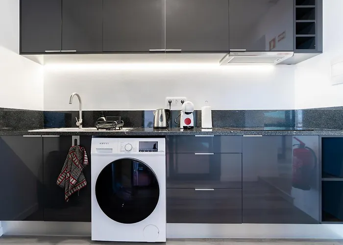 Casa Do Paulinhos - Vista Panoramica, Natureza, Wi-fi Rapido Estreito Da Calheta