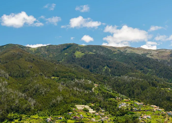 Casa Do Paulinhos - Vista Panoramica, Natureza, Wi-fi Rapido *