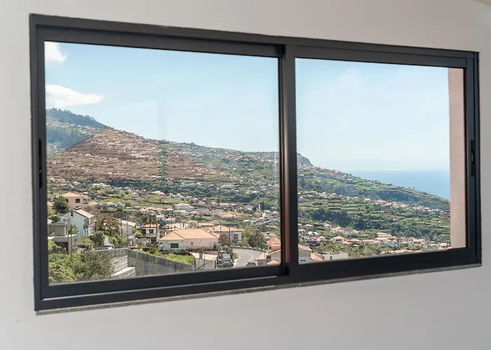 Casa Do Paulinhos - Vista Panorâmica, Natureza, Wi-fi Rápido * Estreito Da Calheta