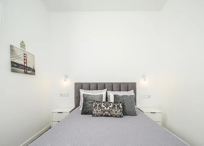 Casa Do Paulinhos - Vista Panorâmica, Natureza, Wi-fi Rápido Appartamento Estreito Da Calheta