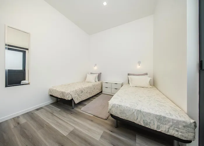 Casa Do Paulinhos - Vista Panoramica, Natureza, Wi-fi Rapido * Estreito Da Calheta