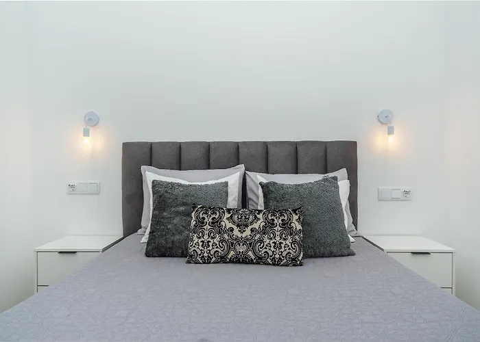 Casa Do Paulinhos - Vista Panorâmica, Natureza, Wi-fi Rápido Appartamento Estreito Da Calheta