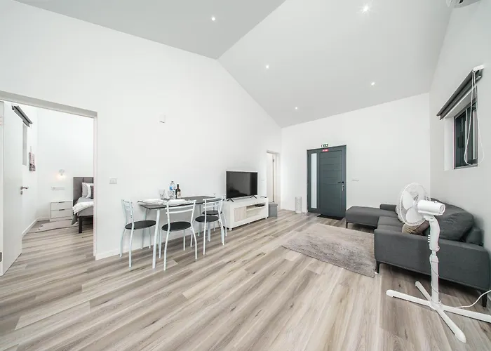 Casa Do Paulinhos - Vista Panoramica, Natureza, Wi-fi Rapido 公寓 *